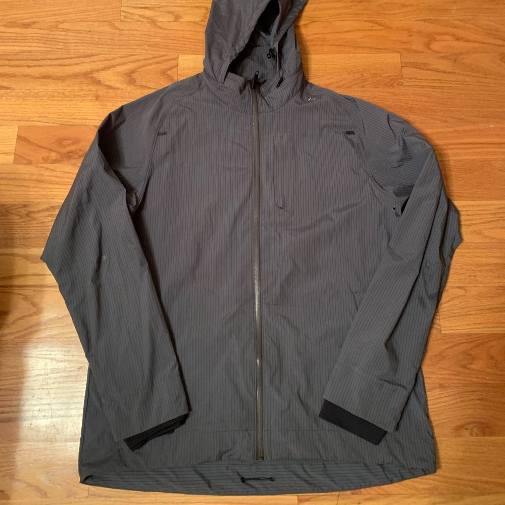 Lululemon Size Large Men Tech Jacket - image 1